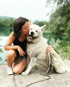 Elea et Irko un moment complice en balade